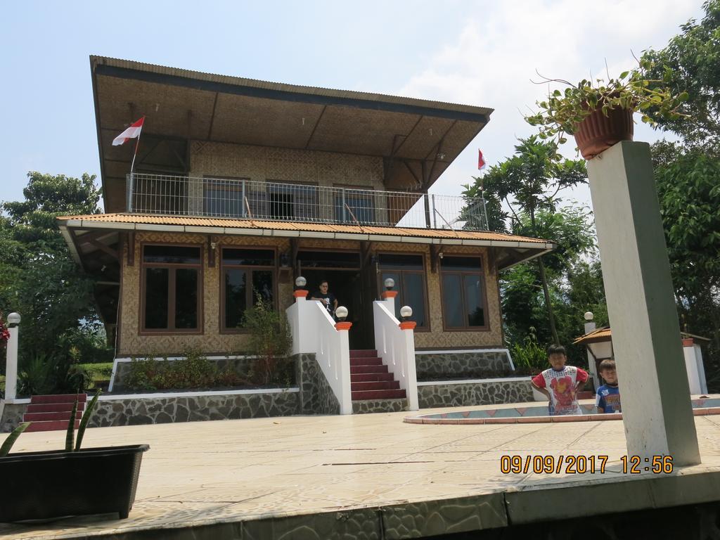 Rumah liburan Salak Sunrise Homestead Bogor