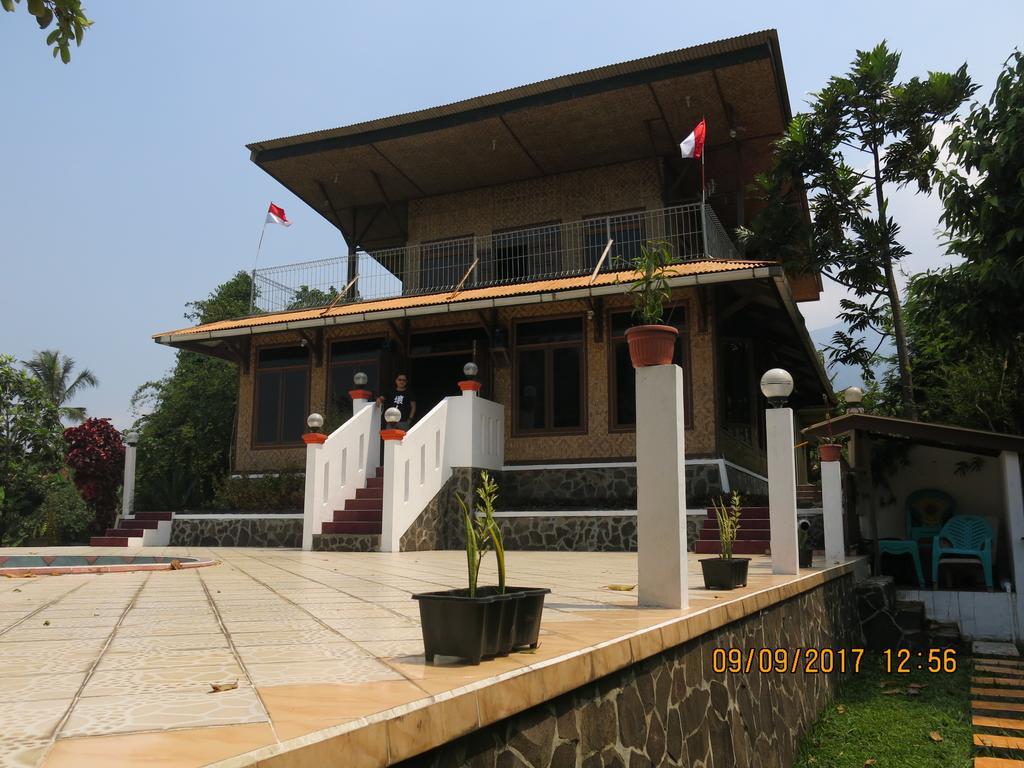 Salak Sunrise Homestead Rumah liburan *